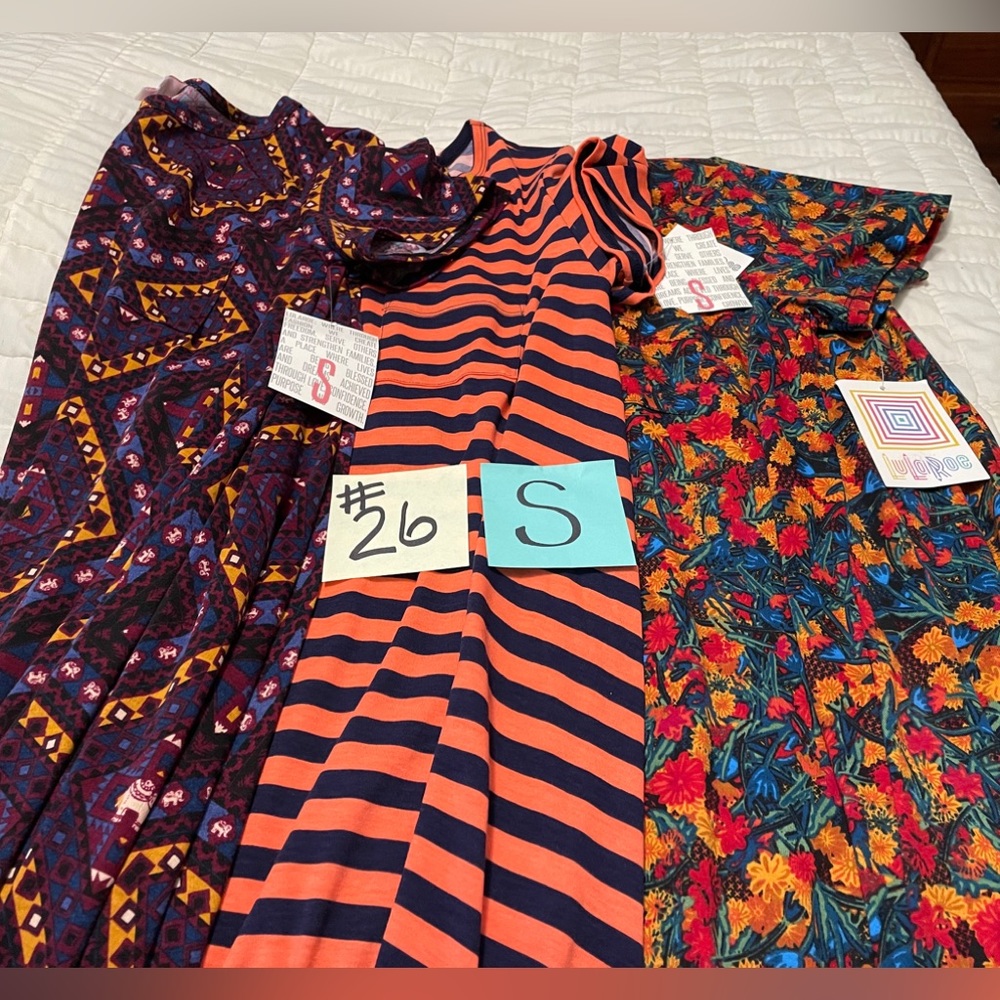 LuLaRoe Carly